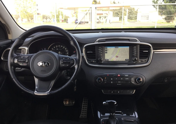 Kia Sorento cena 59901 przebieg: 414000, rok produkcji 2015 z Myszyniec małe 191